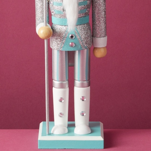 NIB 14 inch Aqua/Silver/White Pastel Nutcracker - Picture 3 of 3